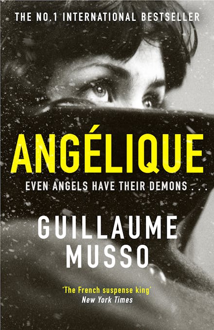 Book cover of 'Angélique' by Guillaume Musso with a black and white image of a woman's face.